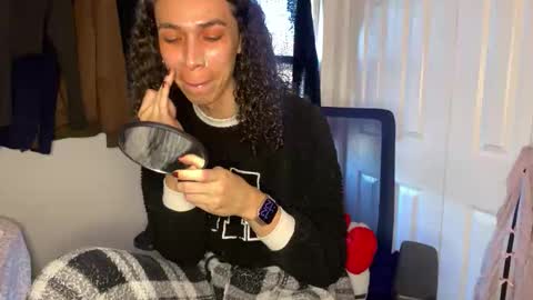 Kabroncita online show from 11-24-25, 05:12