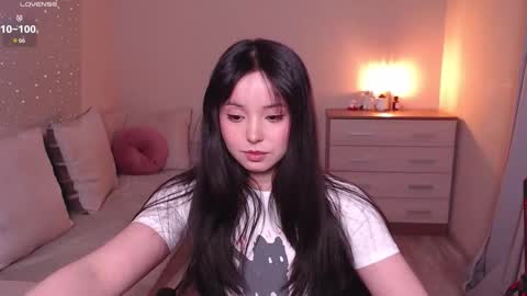 L I A online show from 03-22-26, 04:32