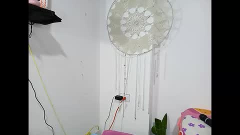 Lia online show from 10-04-25, 03:04