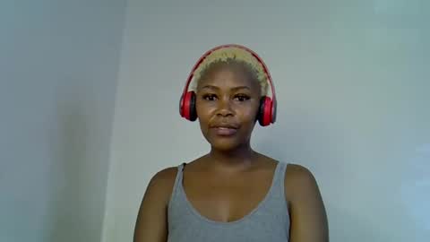 lia online show from 10-22-25, 05:24