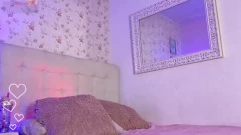 lia kitty0 online show from 06-09-26, 11:16