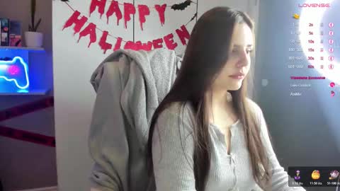 Snapshot of lia_lil chatting on 11-03-25, 02:29 Lia online show from 11-03-25, 02:29