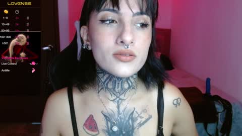 Snapshot of lia_miss2 chatting on 12-28-24, 02:21 lia spicy ig online show from 12-28-24, 02:21