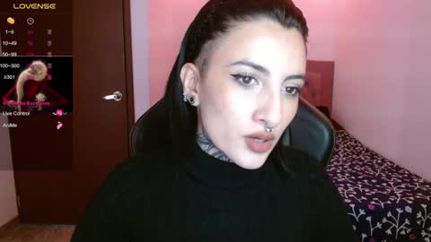 Snapshot of lia_miss2 chatting on 01-13-25, 02:11 lia spicy ig online show from 01-13-25, 02:11