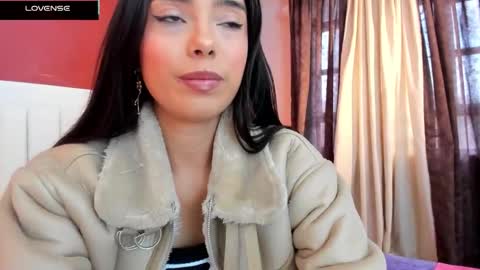 Snapshot of lia_morett chatting on 10-20-25, 01:44 lia_morett online show from 10-20-25, 01:44