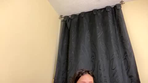 Little Queen Lia  online show from 03-23-26, 12:14