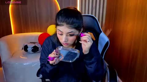 Online 1400 - 2100 online show from 07-12-26, 03:08