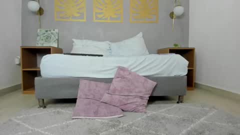 Lia  online show from 02-21-25, 05:24