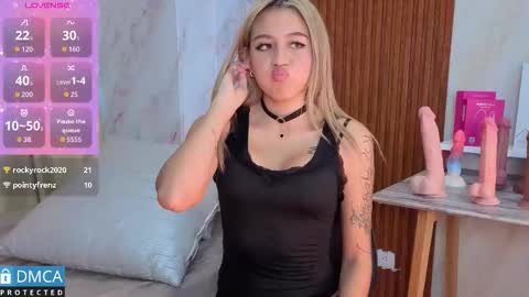 lia summer1 online show from 09-08-25, 07:13