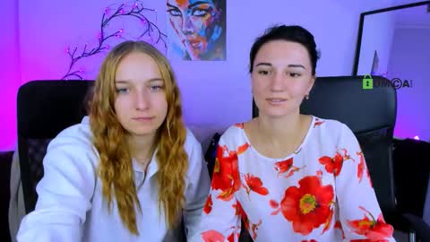 Snapshot of lia_sunset chatting on 10-03-25, 12:24 Lia online show from 10-03-25, 12:24