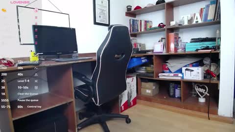 Lia Taylor online show from 09-22-25, 12:07