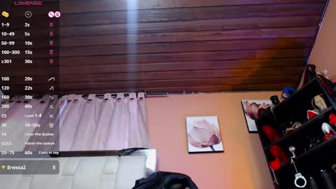 Snapshot of lia_taylorr1 chatting on 05-14-26, 09:10 Lia Taylor online show from 05-14-26, 09:10