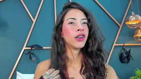 lia_valmont online show from 03-25-26, 04:57