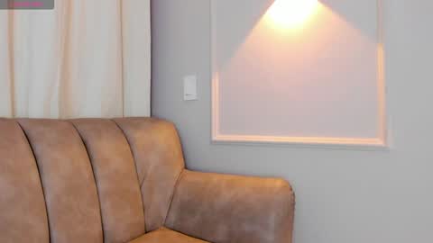 Snapshot of lia_walton__ chatting on 12-05-24, 12:00 liz walton online show from 12-05-24, 12:00