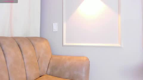 Snapshot of lia_walton__ chatting on 12-07-24, 12:02 liz walton online show from 12-07-24, 12:02