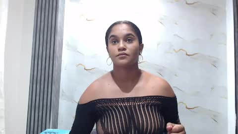 liaa_cams online show from 06-07-26, 03:32