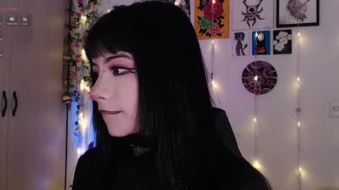 Liaa  online show from 04-30-26, 05:25