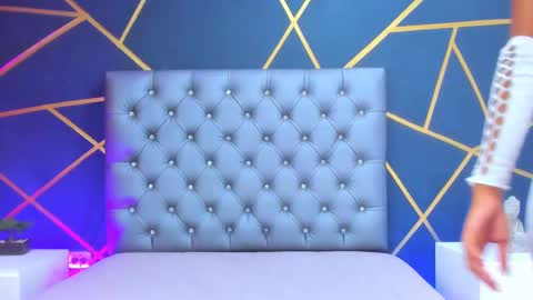 Lia online show from 10-01-25, 07:31