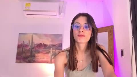 Lia  online show from 01-17-26, 12:32