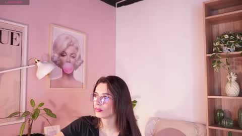 Lia  online show from 05-05-26, 12:57