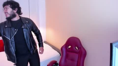 Snapshot of liabell_ chatting on 08-01-26, 12:04 Lia Bell online show from 08-01-26, 12:04