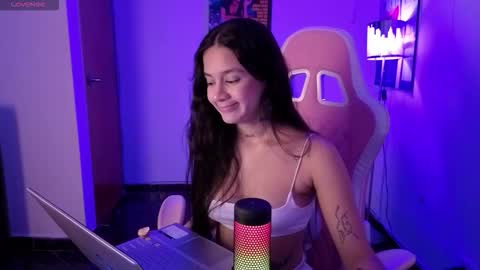 Lia Butera online show from 03-22-26, 12:47