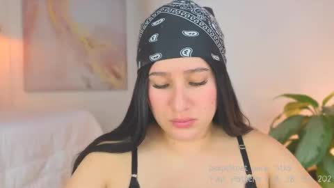 Lia Cox online show from 03-11-25, 08:30