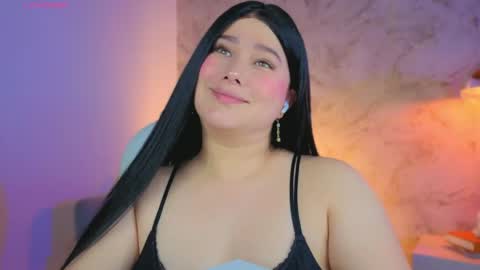 Lia Cox online show from 05-12-26, 08:39
