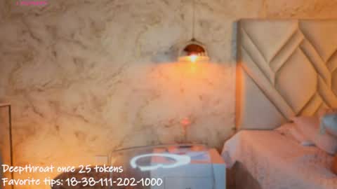 Lia Cox online show from 06-10-26, 08:41
