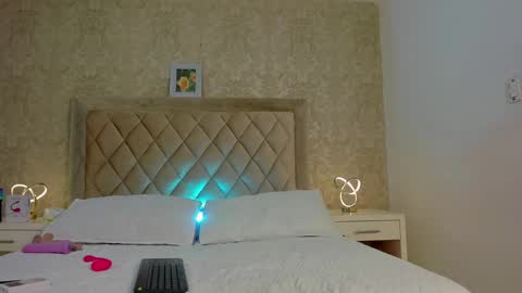 Lia online show from 12-02-24, 04:42