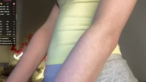 Snapshot of liaglamour chatting on 09-27-25, 09:14 Lia online show from 09-27-25, 09:14