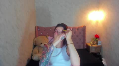 Lia  online show from 02-16-25, 01:14