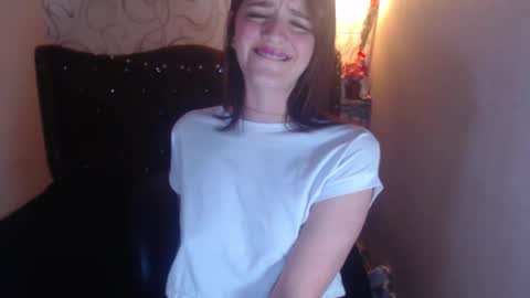  Lia  online show from 03-08-25, 06:47
