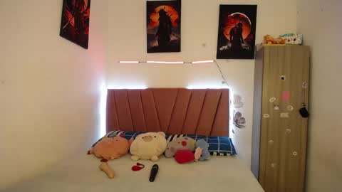 Snapshot of liahdiaz_ chatting on 05-09-26, 04:34 liahdiaz_ online show from 05-09-26, 04:34