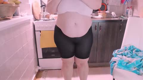 Snapshot of liahsofty chatting on 12-03-24, 09:56 miss Lia colection for travel online show from 12-03-24, 09:56