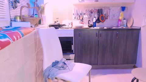 Snapshot of liahsofty chatting on 02-02-25, 12:19 miss Lia colection for travel online show from 02-02-25, 12:19