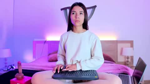 liajohnnson online show from 02-17-26, 04:09