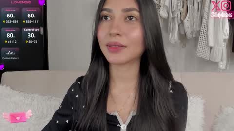 Snapshot of liajohnsons_ chatting on 02-24-26, 02:20 Lia Johnsons online show from 02-24-26, 02:20