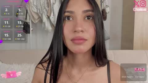 Snapshot of liajohnsons_ chatting on 03-01-26, 02:46 Lia Johnsons online show from 03-01-26, 02:46