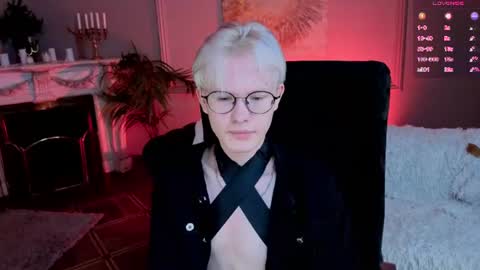 Snapshot of liam_blair chatting on 06-29-26, 05:35 LIAM online show from 06-29-26, 05:35