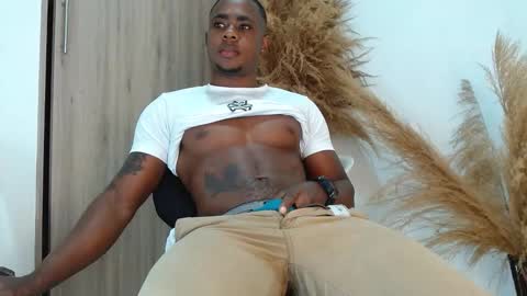 Snapshot of liam_bolt chatting on 01-06-26, 08:23 liam_bolt online show from 01-06-26, 08:23