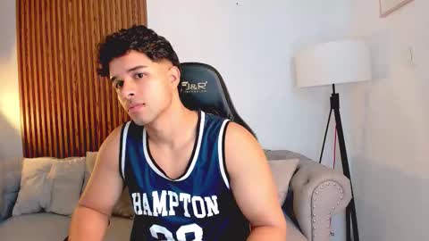 Liam Collins online show from 11-08-25, 11:54