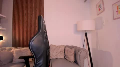 Snapshot of liam_colliins chatting on 05-14-26, 12:12 Liam Collins online show from 05-14-26, 12:12