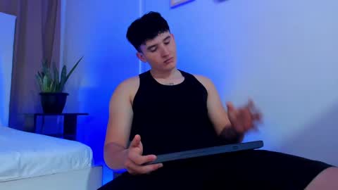liam_conorr online show from 12-02-24, 12:18