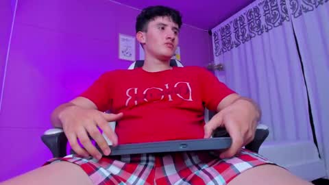 liam_conorr online show from 12-14-24, 07:07