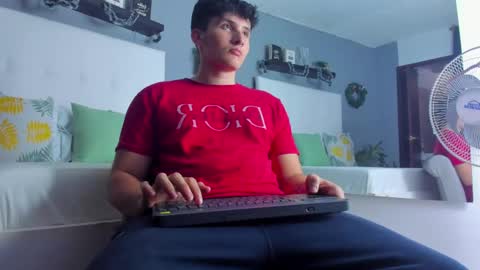 liam_conorr online show from 12-14-24, 05:14