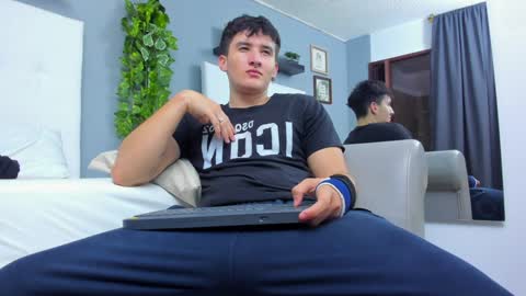 liam_conorr online show from 01-11-25, 12:18