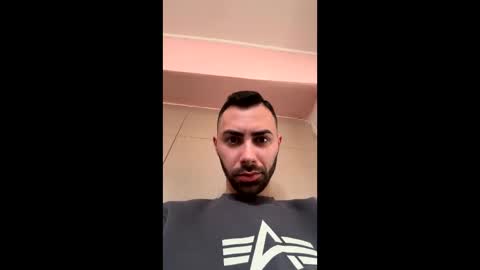 Snapshot of liam_daniel chatting on 02-23-25, 09:11 Liam online show from 02-23-25, 09:11