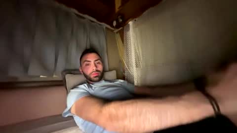 Snapshot of liam_daniel chatting on 02-26-25, 05:50 Liam online show from 02-26-25, 05:50