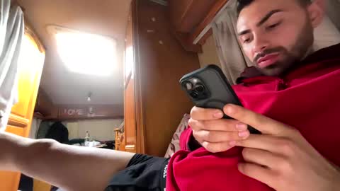 Snapshot of liam_daniel chatting on 02-28-25, 11:58 Liam online show from 02-28-25, 11:58